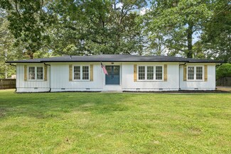 214 Sharondale Dr, Tullahoma, TN 37388