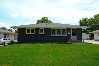 3600 Brinkwood Rd, Des Moines, IA 50310