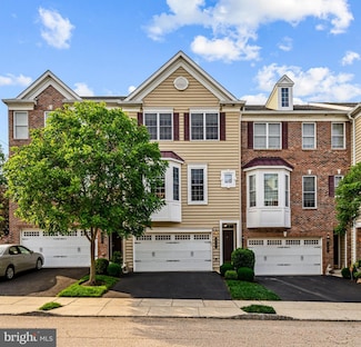 310 Ebony Ct, Ambler, PA 19002