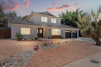 8616 Harwood Ave NE, Albuquerque, NM 87111