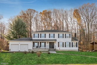 18 Lisa Dr, Budd Lake, NJ 07828