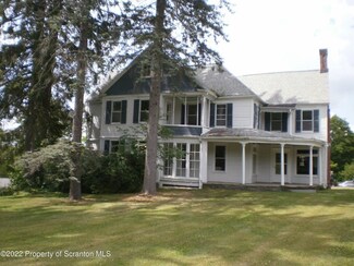 95 Chenango St, Montrose, PA 18801