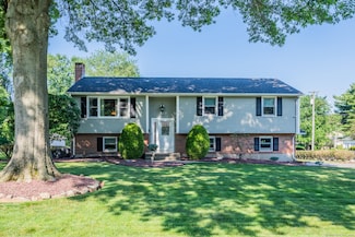 319 Audubon Ave, Newington, CT 06111