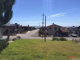 1910 Marlborough Ln, Cambria, CA 93428