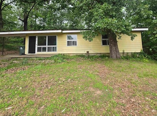 16 Janmar Dr, Little Rock, AR 72209