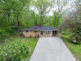 16106 Boundary Line Rd, Garfield, AR 72732