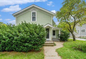 515 3rd St Unit 2, Ann Arbor, MI 48103