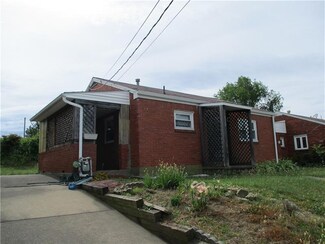 125 Delrose Dr, McKeesport, PA 15133