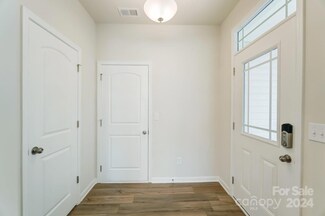 5027 Carrick St Unit 53, Charlotte, NC 28213