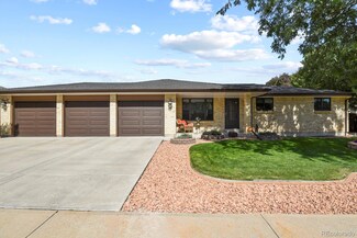 11287 W Dumbarton Dr, Littleton, CO 80127