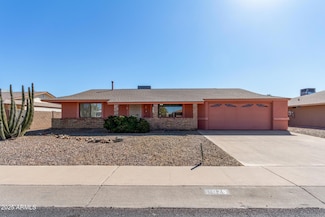 11029 W Meade Dr, Sun City, AZ 85351