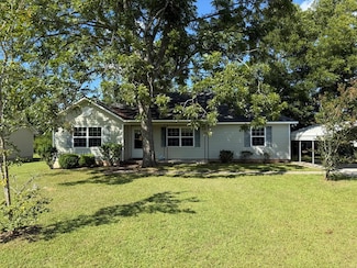 1044 Greg Ln, Douglas, GA 31535