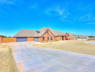 3161 Firefly Dr, Norman, OK 73071