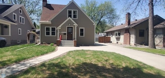 1230 3rd St N, Fargo, ND 58102
