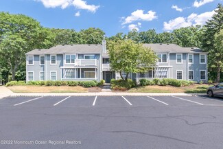 125 Cypress Ct, Howell, NJ 07731