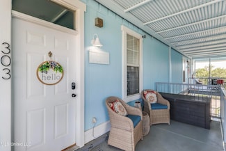 699 Dunbar Ave Unit 303, Bay St. Louis, MS 39520