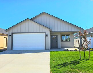 3607 Stardust St, Richland, WA 99338