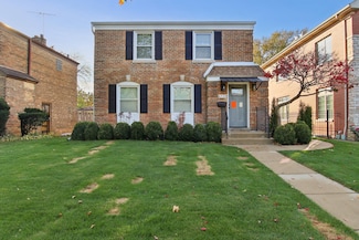 6734 N Hamlin Ave, Lincolnwood, IL 60712