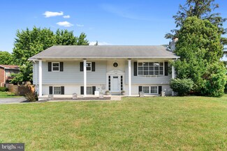 11485 Blue Mountain Dr, Waynesboro, PA 17268