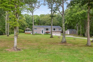 85 Colebrook Rd, Little Compton, RI 02837