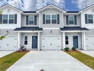 199 Heirloom Rd, Hinesville, GA 31313