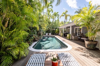 1414 Angela St, Key West, FL 33040