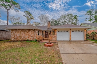 7259 Shady Arbor Ln, Houston, TX 77040