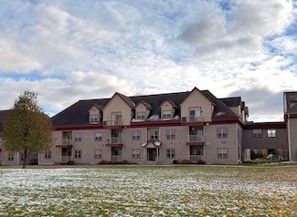 955 Liberty Blvd Unit 104, Sun Prairie, WI 53590