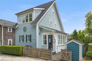 241 Compass St, Pacific Beach, WA 98571
