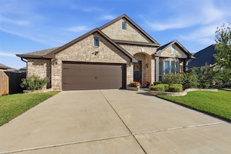 310 Marigold Ct, Glenn Heights, TX 75154