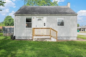 225 N Oakland Ave, Mishawaka, IN 46544