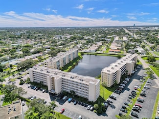 321 SE 3rd St Unit 107, Dania, FL 33004
