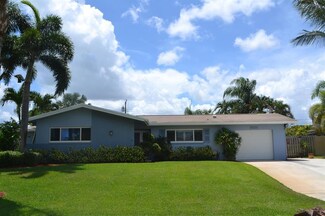 3826 Buttercup Cir S, Palm Beach Gardens, FL 33410