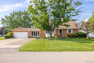 3764 Harvard St, Hamburg, NY 14075