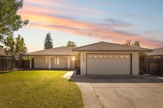 2324 Crestview Dr, Atwater, CA 95301