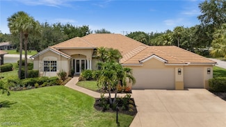 12501 Walden Run Dr, Fort Myers, FL 33913