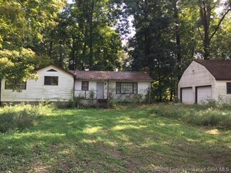 2750 W Cabin Sites Ln, Vallonia, IN 47281