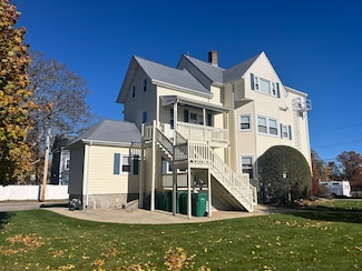 18 Draper Ave Unit 2, Mansfield, MA 02048