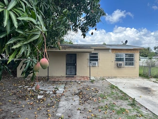 18020 NW 2nd Place, Miami, FL 33169