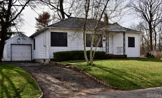 599 Mountain View Terrace, Middlesex, NJ 08846
