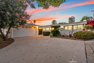 16415 Tupper St, North Hills, CA 91343