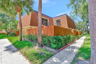 3016 30th Ct, Jupiter, FL 33477