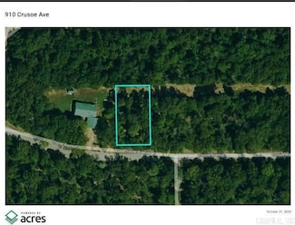 910 Crusoe Ave, Horseshoe Bend, AR 72512