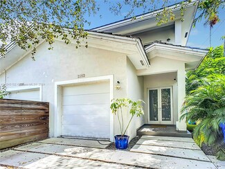 3203 Matilda St Unit 3203, Miami, FL 33133