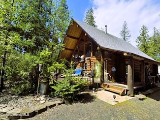 68 Panorama Dr, Lenore, ID 83541