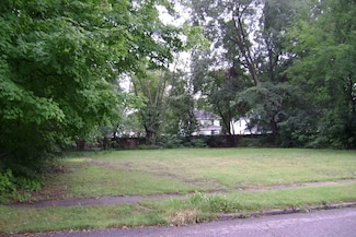712 Maple St, Niles, MI 49120