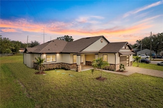 2972 Lake Saxon Dr, Land O Lakes, FL 34639