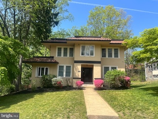 103 Lansdowne Ct, Lansdowne, PA 19050