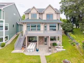 2245 W Orland Rd, Angola, IN 46703