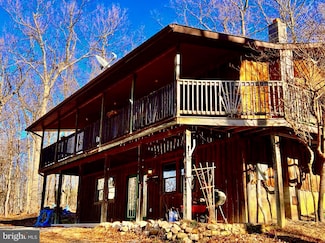 81 Ridge Runner Rd, Wardensville, WV 26851